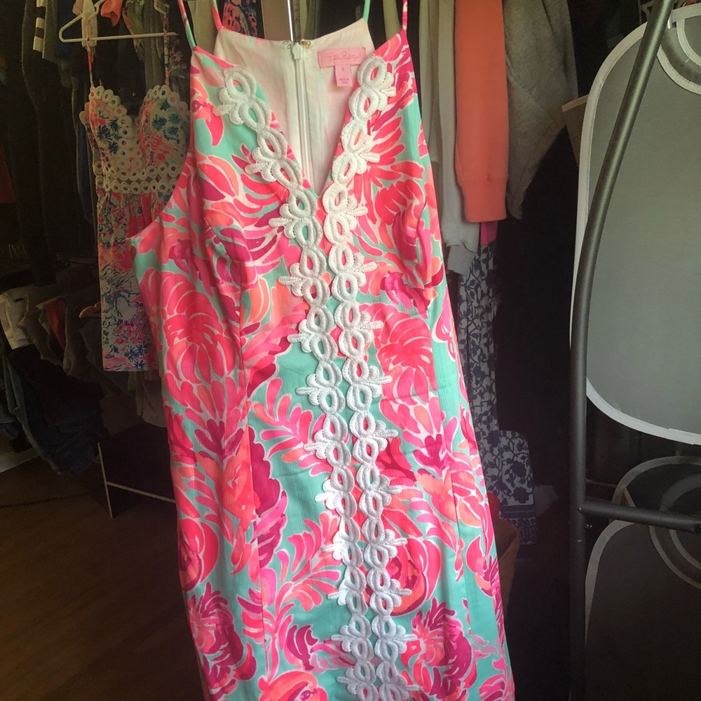 Lilly Pulitzer Pearl Shift Dress size 6 EUC